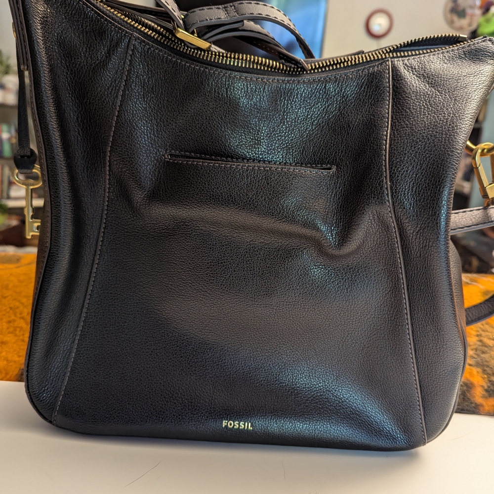 Fossil Black Leather Women's Adjustable Crossbody Bag